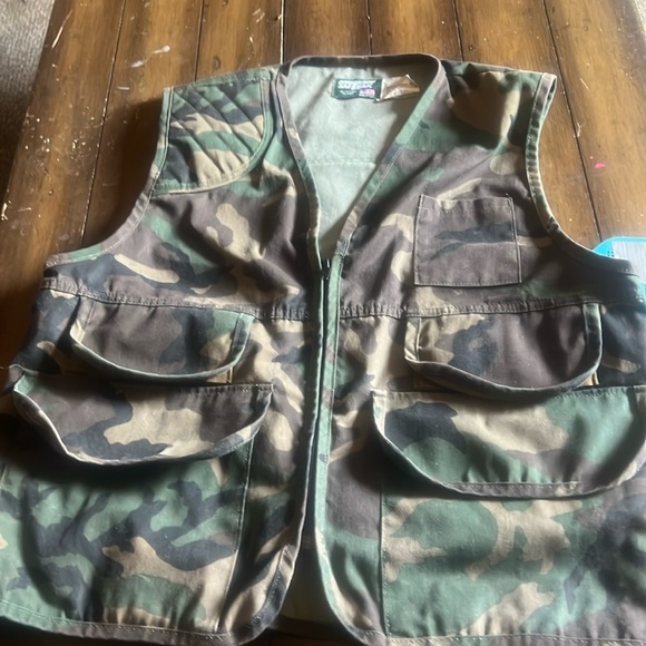 Best - Picture 6 of 6